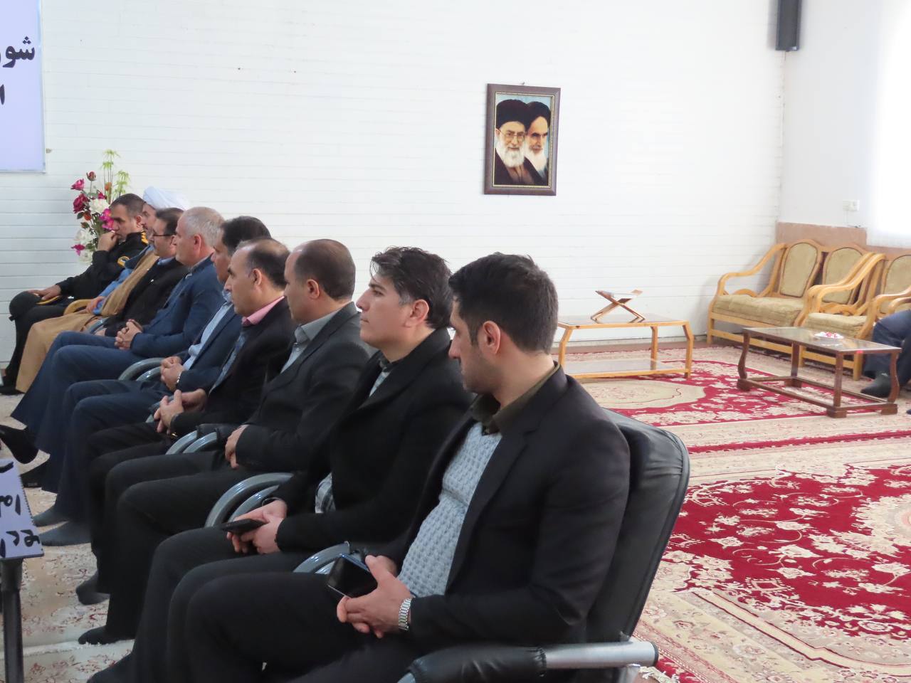 دیدار فرماندار و اعضای شورای اداری با امام جمعه شهرستان