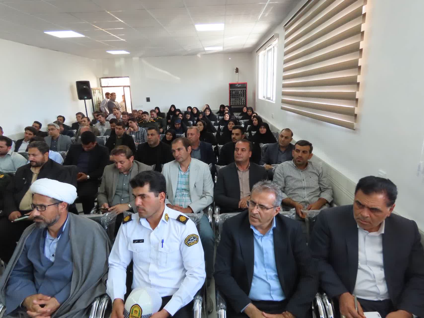 برگزاری همایش گردهمایی نخبگان شهرستان چایپاره