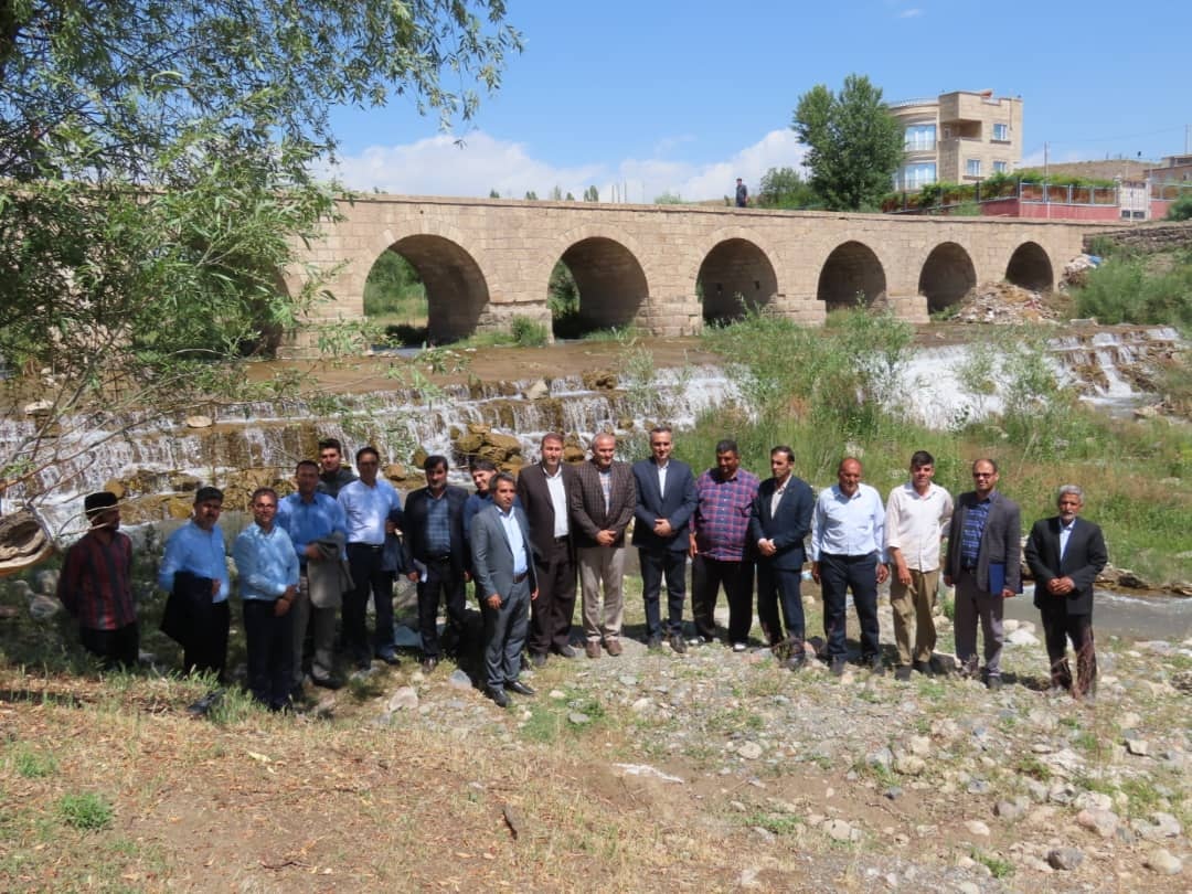 بازدید فرماندار و جمعی از مسئولان شهرستان از روستای کسیان توابع بخش مرکزی