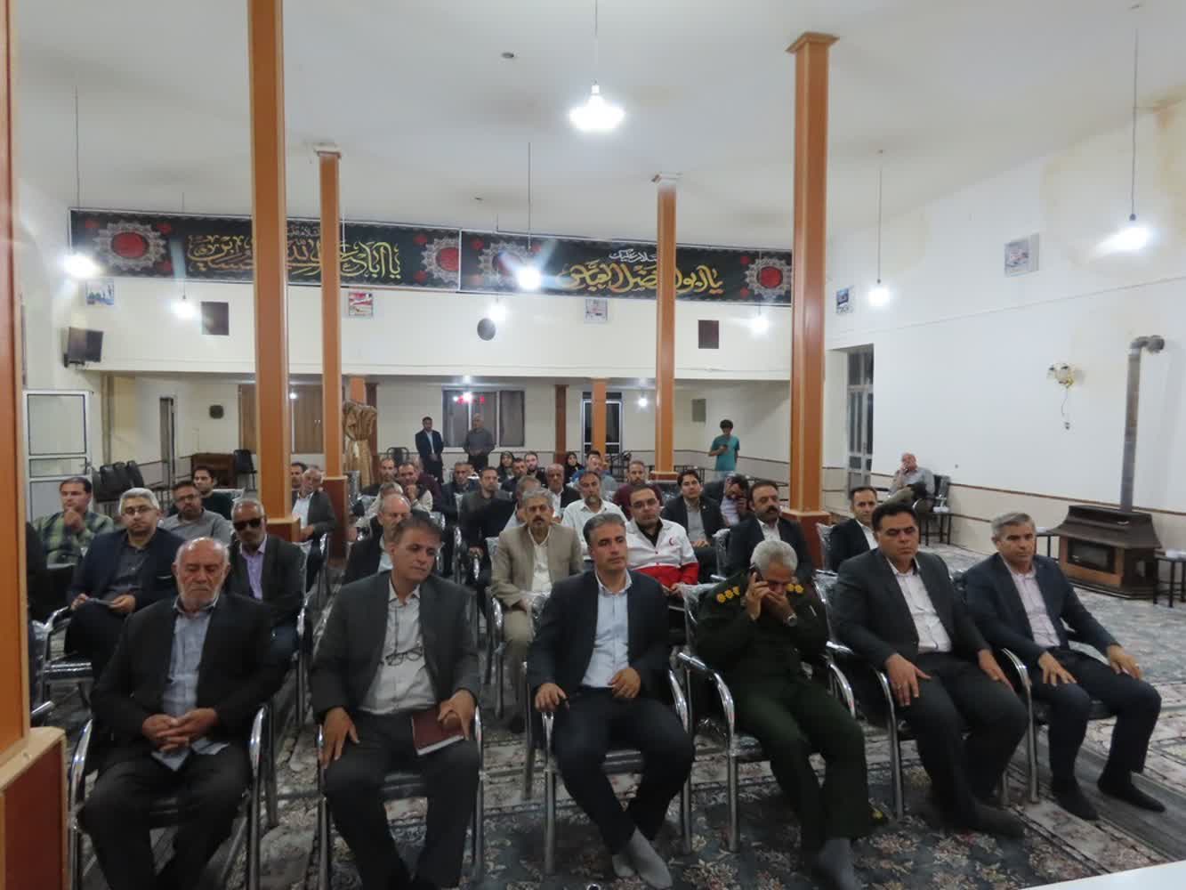 پنجمین جلسه شبکه مدیریت محله‌محور شهر قره‌ضیاءالدین در محله جمال‌آباد برگزار شد