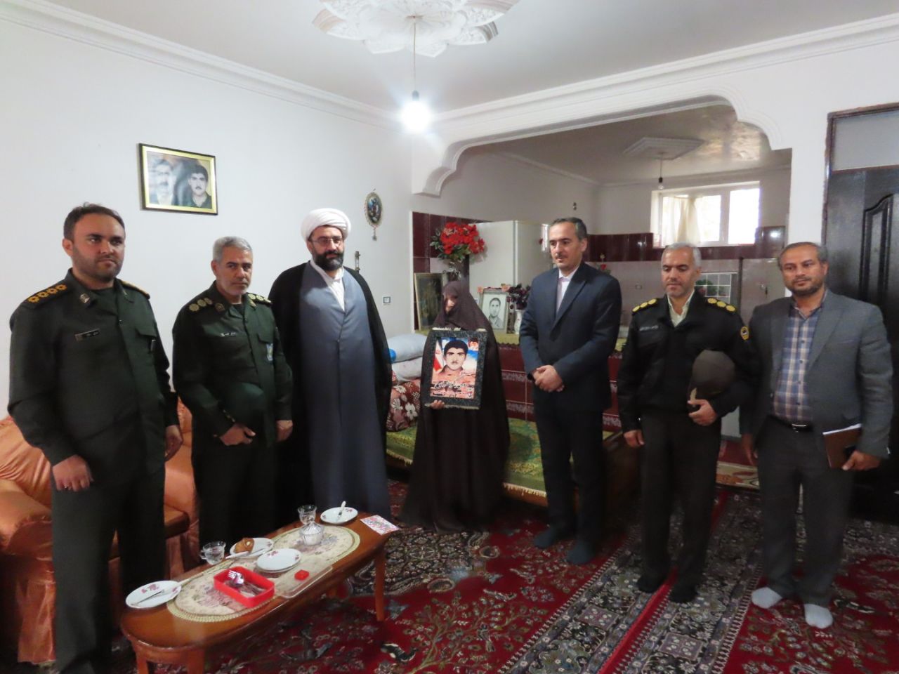 تجلیل از مقام شامخ خانواده شهدا