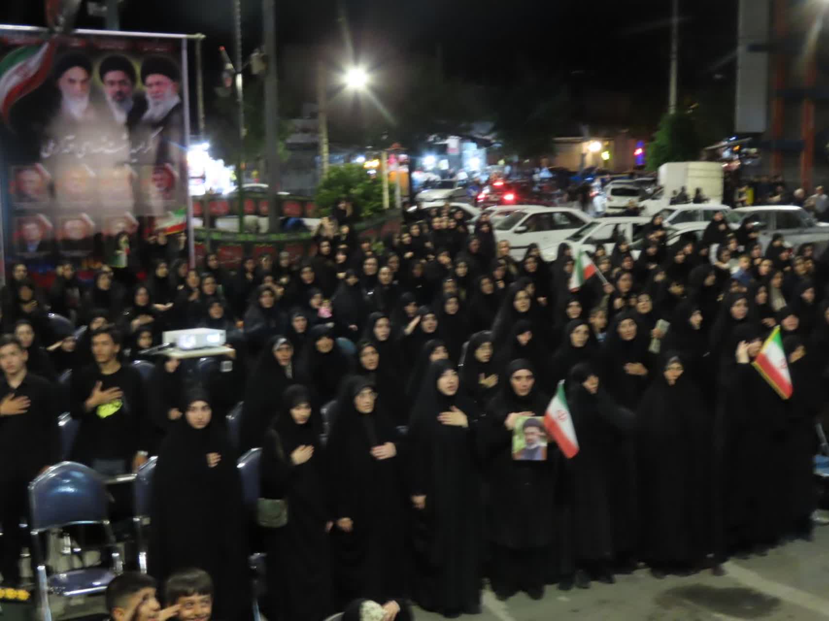 مراسم گرامیداشت شهدای اقتدار ملی در صد و دهمین شب حضور مقتدرانه مردم در تجمعات شبانه برگزار شد