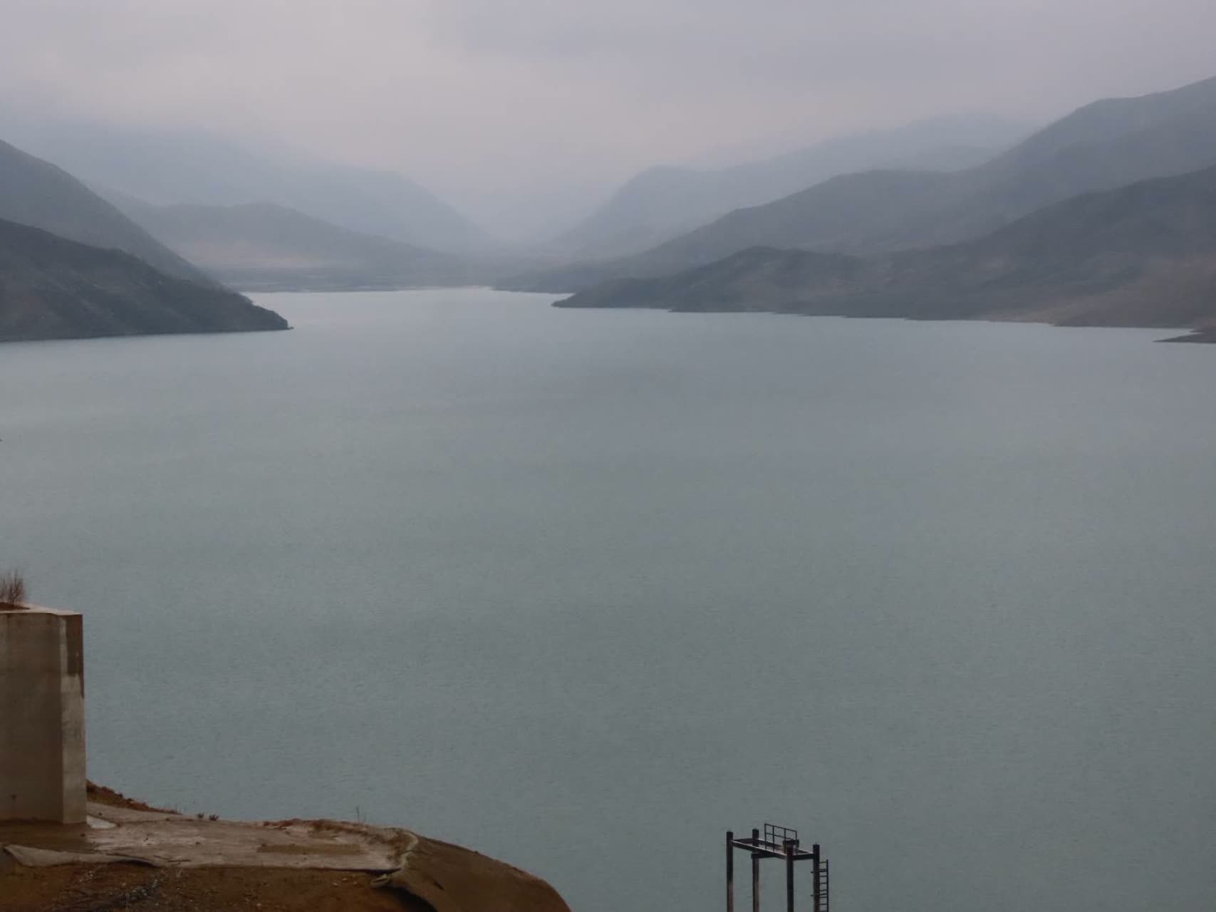 بازید فرماندار چایپاره از سد آغ چای شهرستان