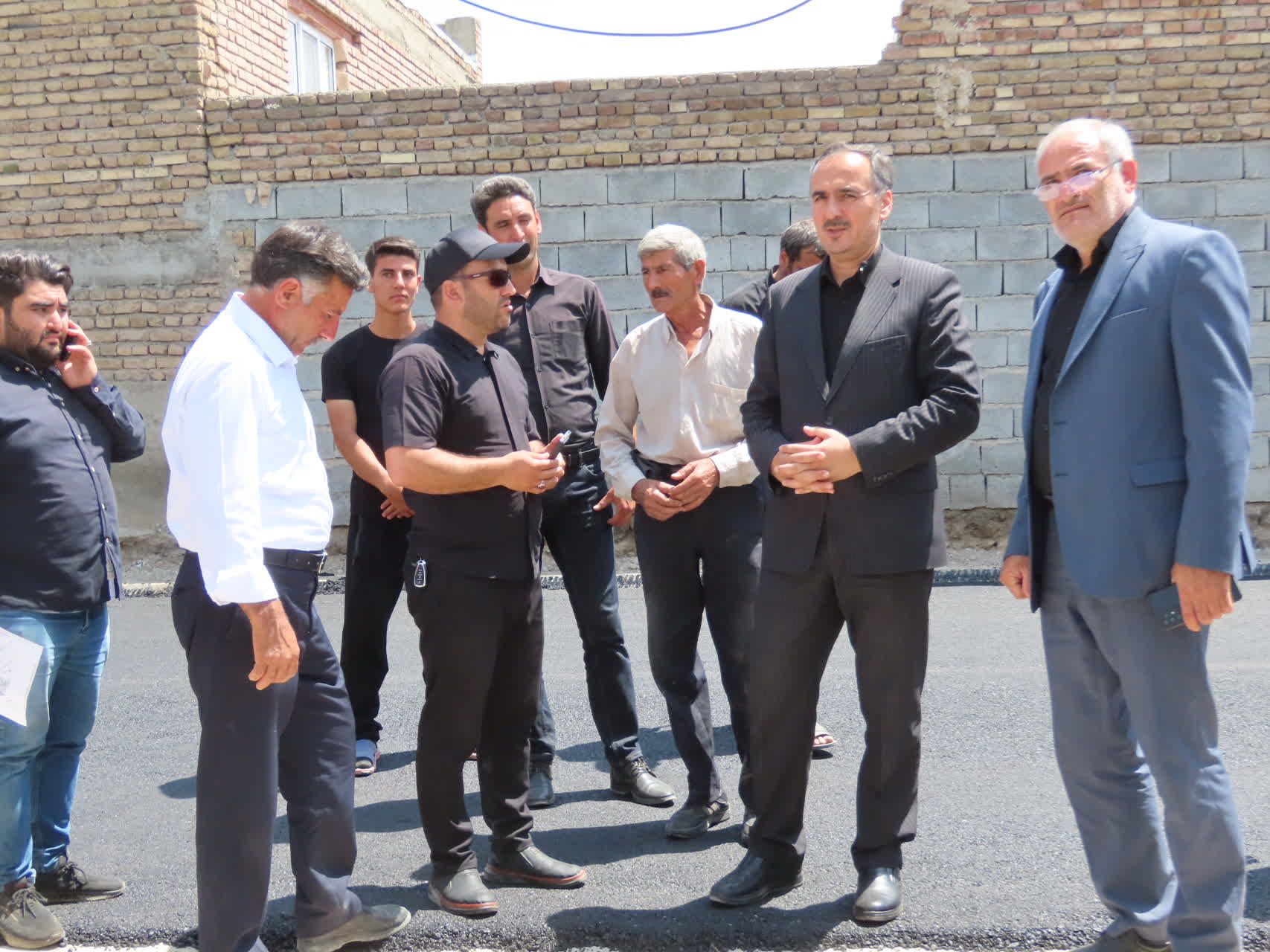 طرح عمرانی بهسازی و آسفالت معابر روستای مارقشه آماده افتتاح شد