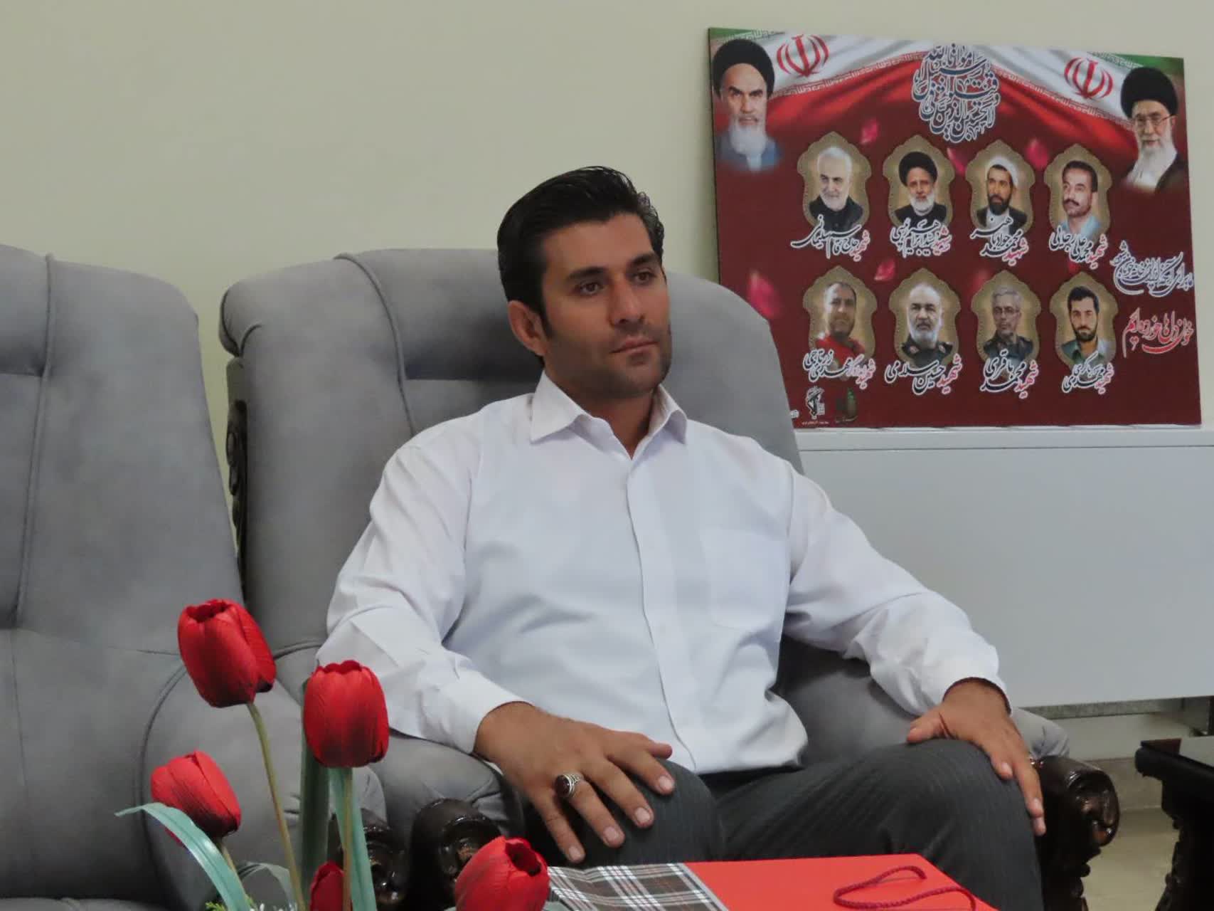 دیدار مجری طرحهای اشتغال آفرین بنیاد برکت در استان با سرپرست فرمانداری چایپاره جهت تبریک انتصاب ایشان