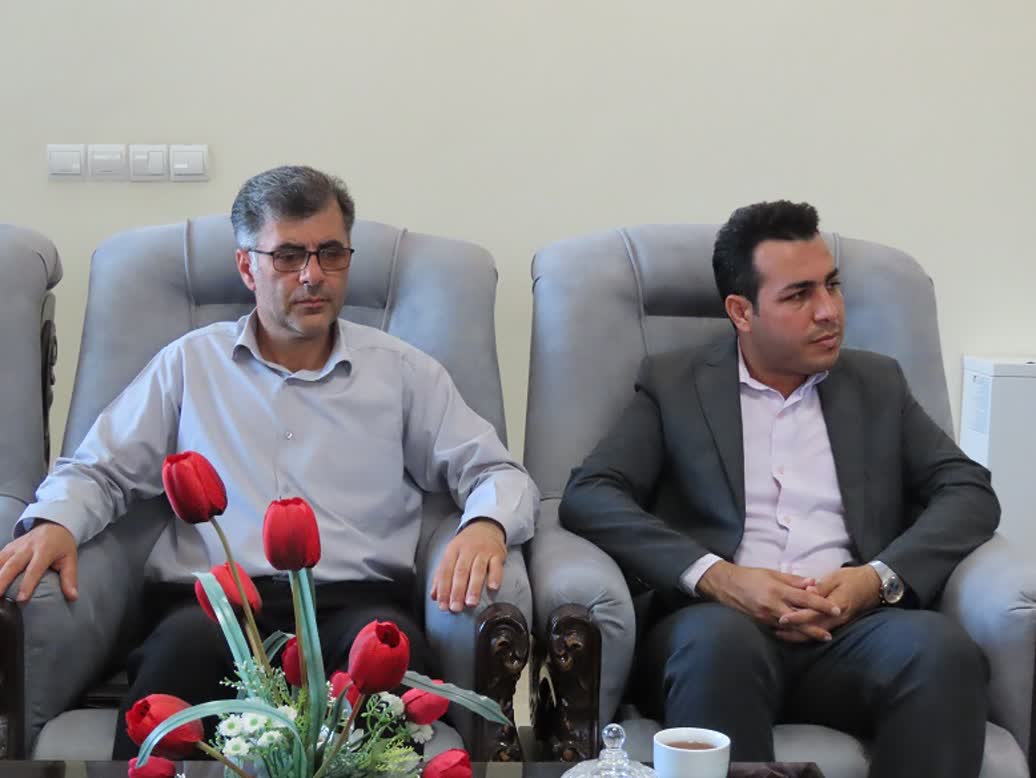 دیدار و گفتگوی رییس اداره تعزیرات حکومتی شهرستان خوی با فرماندار شهرستان چایپاره