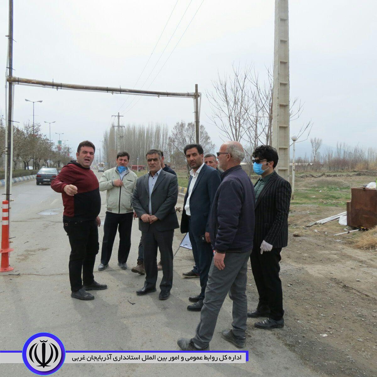 بازدیدفرمانداراز گیت ضدعفونی درشهرستان چایپاره