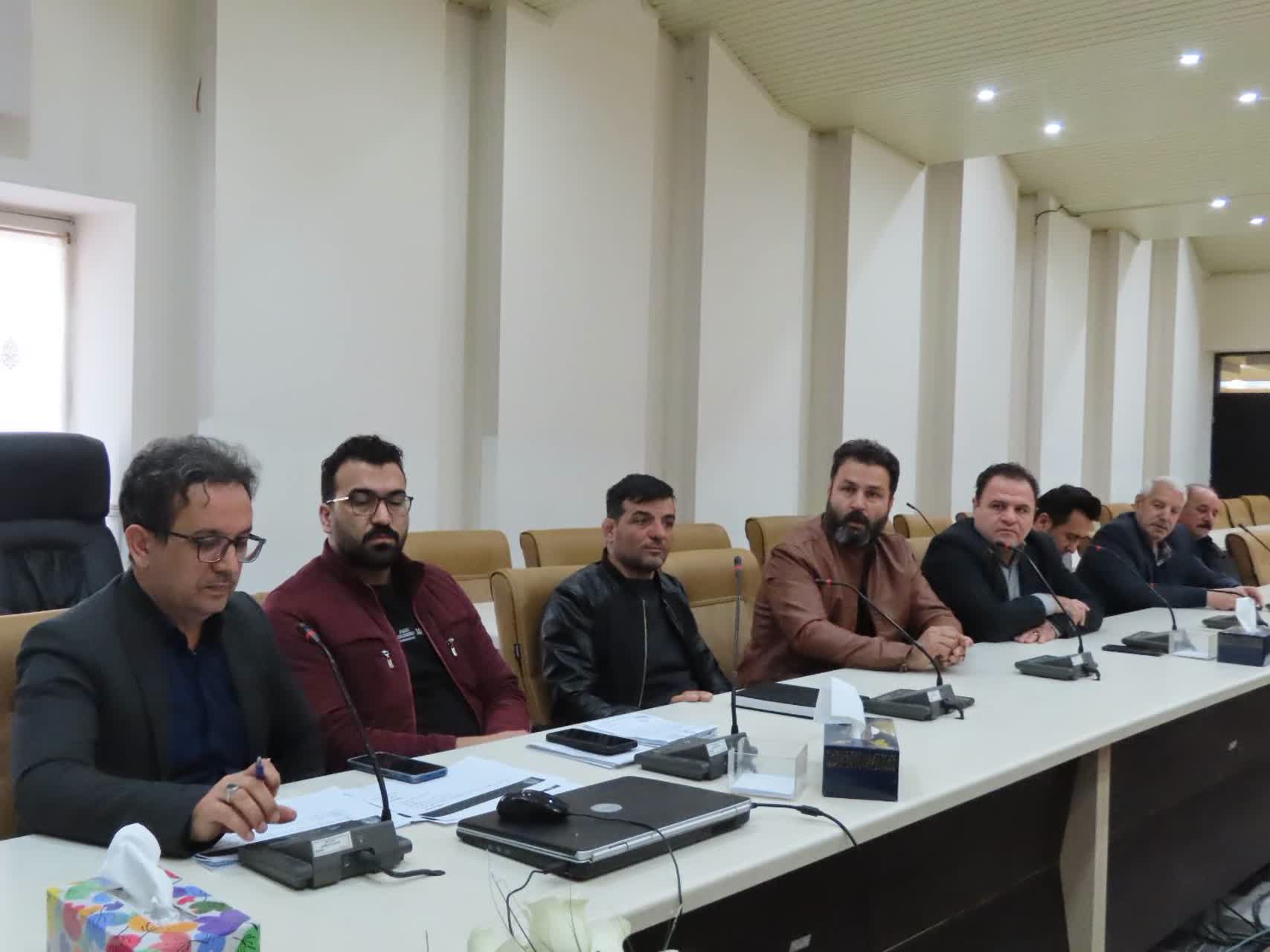 برگزاری جلسه هماهنگی نحوه توزیع نهاده‌های دامی در شهرستان چایپاره