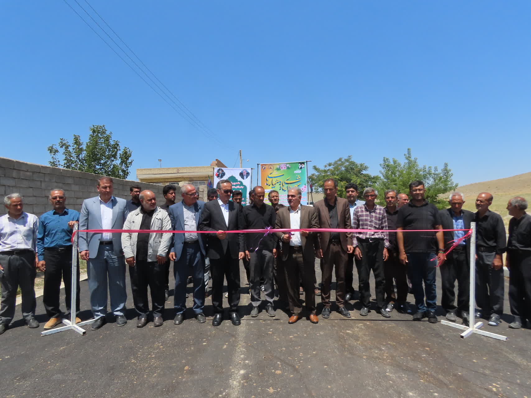 افتتاح طرح هادی و آسفالت معابر روستای قمیشگان سفلی