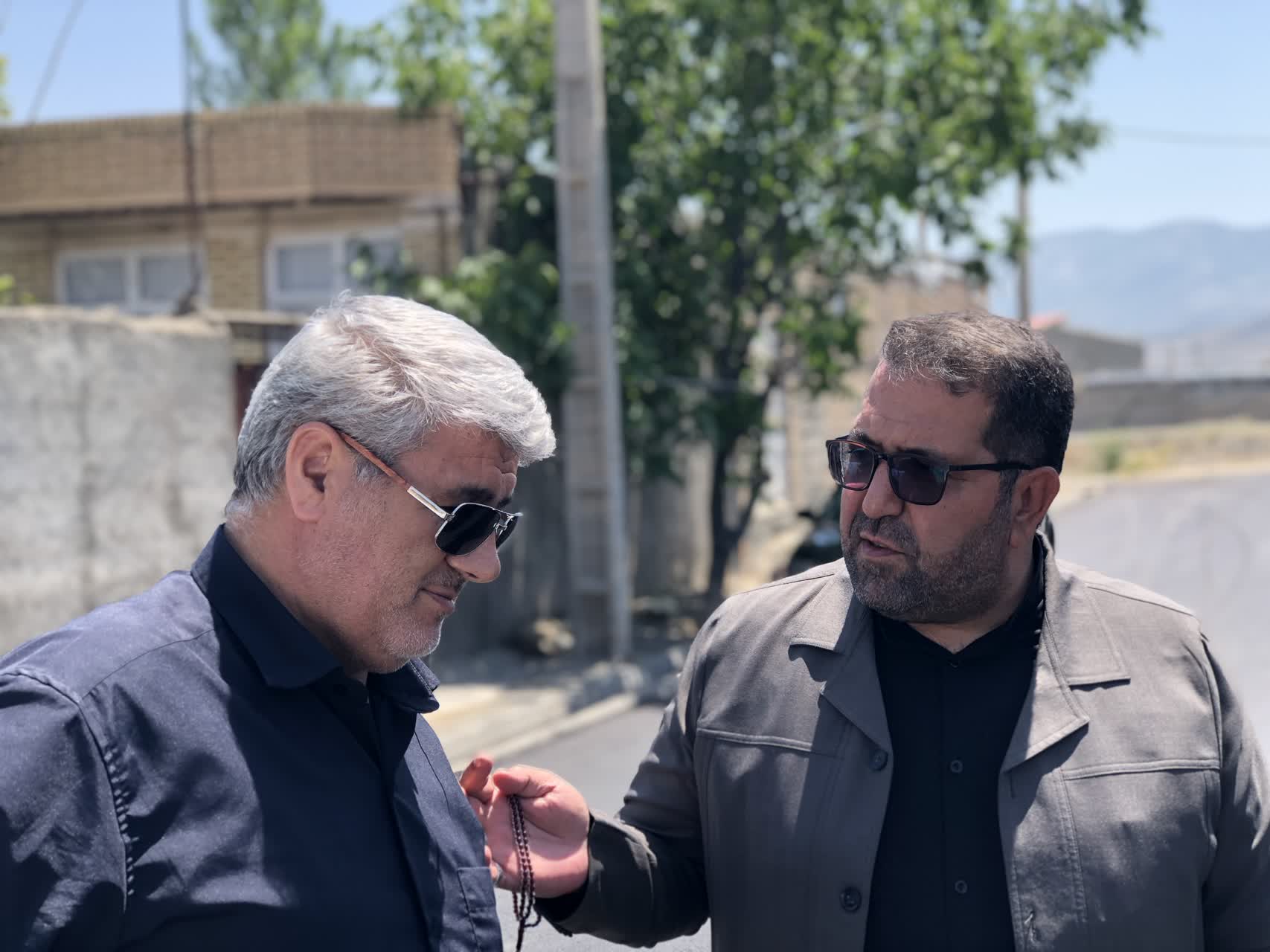 بازدید فرماندار چایپاره و مدیرکل امور روستایی استانداری آذربایجان‌غربی از روستاهای قنات باقربیگ و بسطام