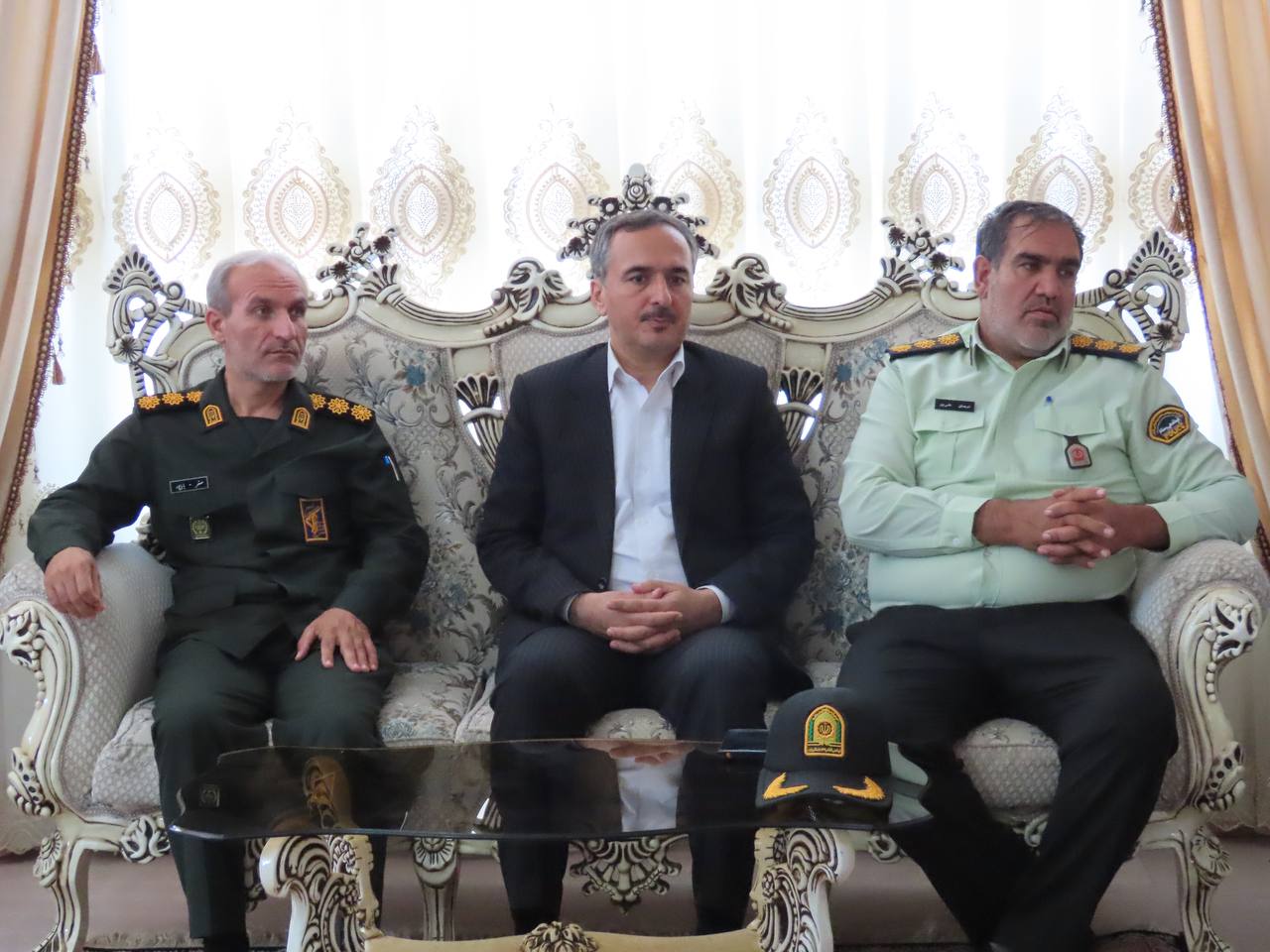 دیدار فرماندار چایپاره با آزادگان سرافراز