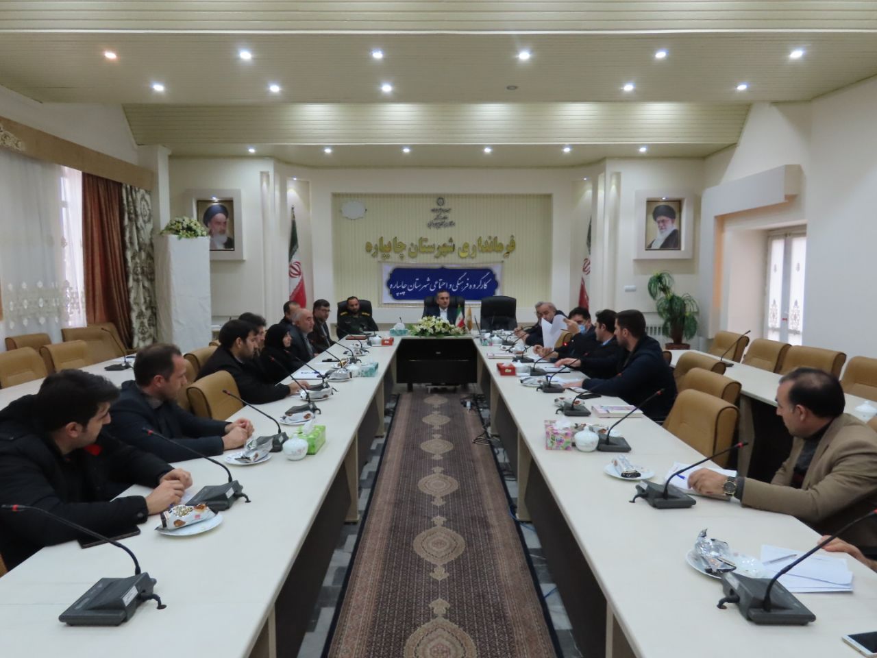 فرماندار شهرستان چایپاره : با کمک صاحبان مشاغل ، وضعیت نابسامان برخی از صنوف شهرستان بایستی ساماندهی شود