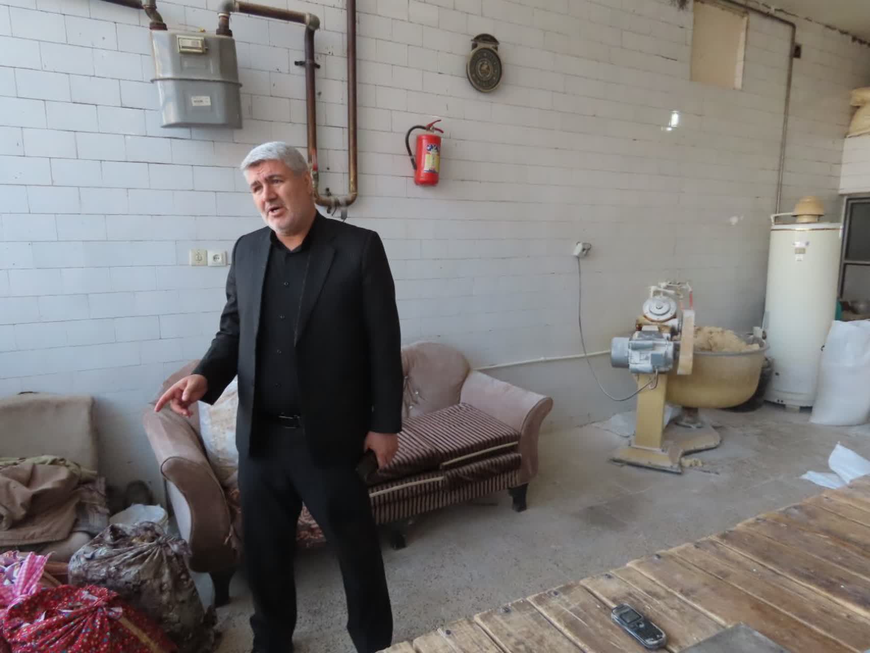 بازدید سرزده فرماندار چایپاره از واحدهای نانوایی شهری و روستایی