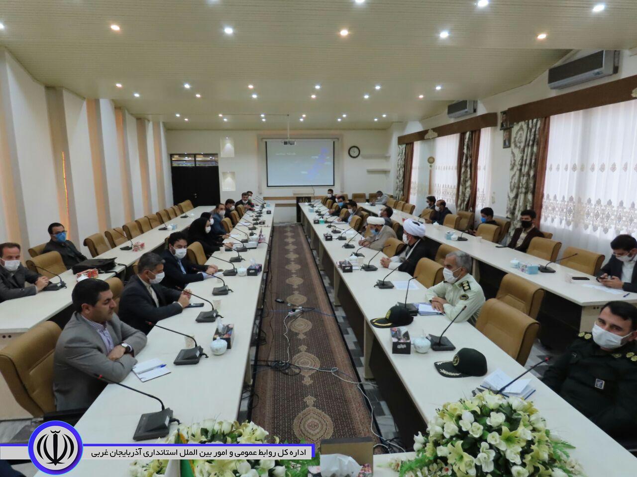 پانزدهمین جلسه ستاد پیشگیری و مبارزه با ویروس کرونا درشهرستان چایپاره برگزارشد.