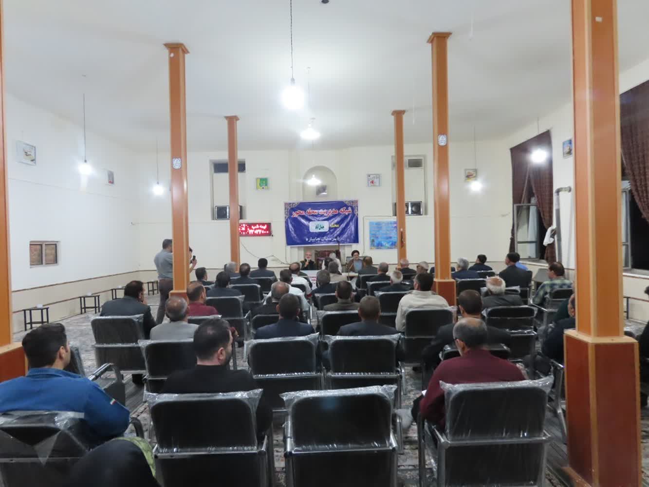 پنجمین جلسه شبکه مدیریت محله‌محور شهر قره‌ضیاءالدین در محله جمال‌آباد برگزار شد
