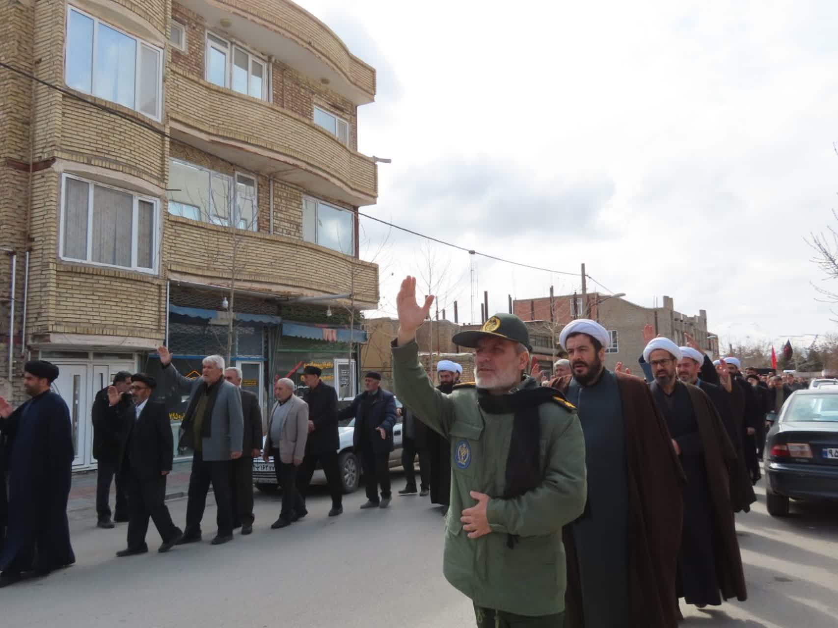 برگزاری مراسم عزاداری خیابانی شهادت حضرت علی(ع) و شهادت حضرت آیت الله العظمی امام خامنه ای در شهرستان چایپاره