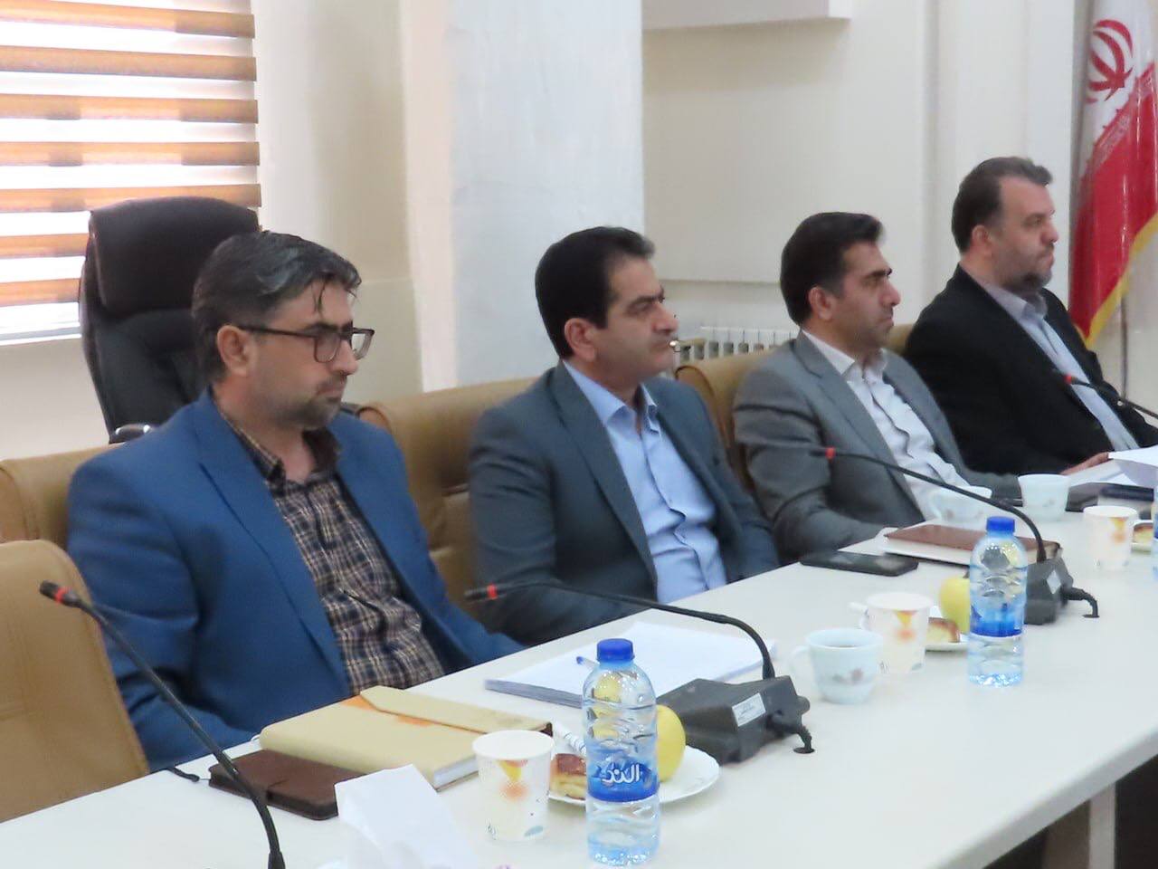 دیدار مدیر کل بنیاد مسکن انقلاب اسلامی استان با فرماندار چایپاره