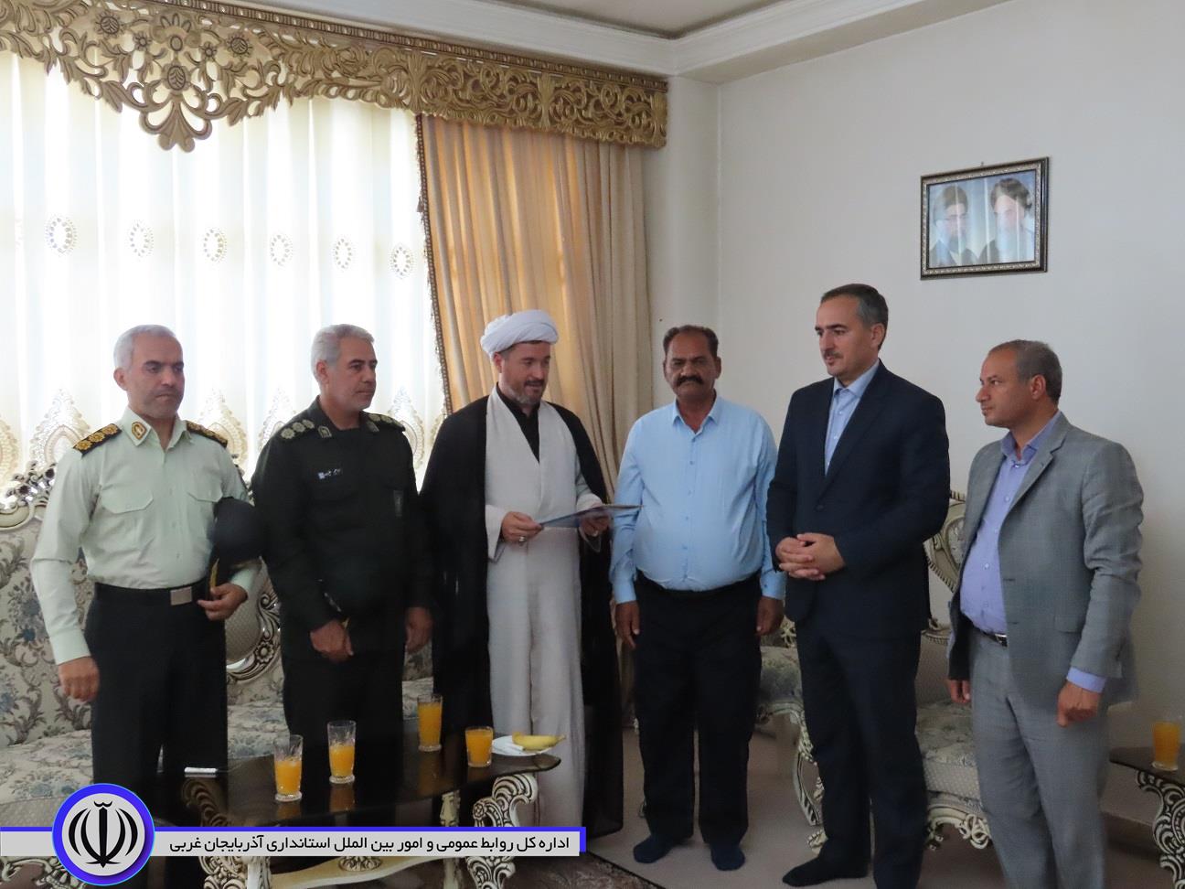 دیدار فرماندار چایپاره با آزادگان سرافراز