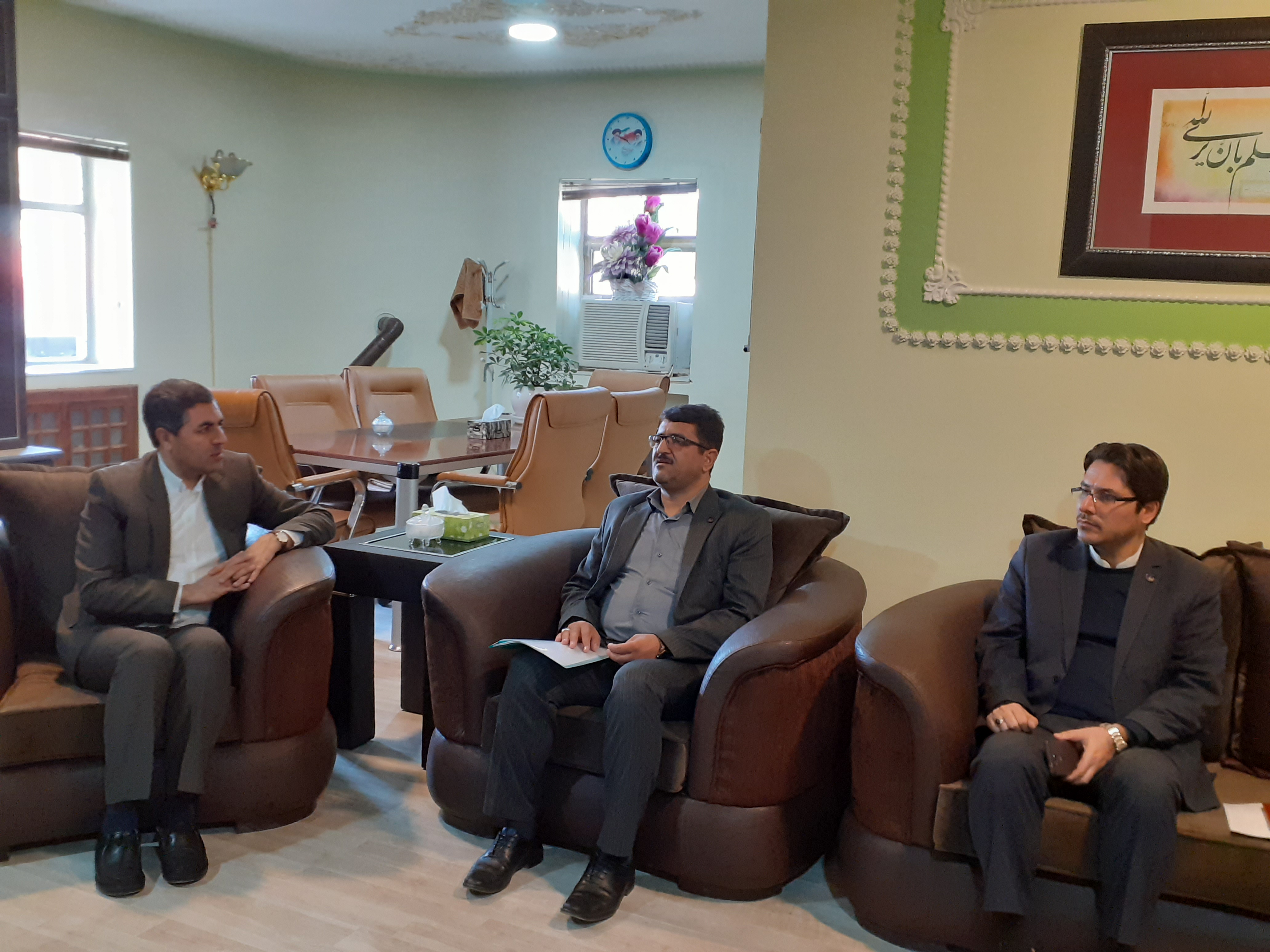 دیدار و گفتگوی معاون توسعه مشارکت های مردمی کمیته امداد حضرت امام خمینی(ره) استان آذربایجان غربی با معاون فرماندار چایپاره