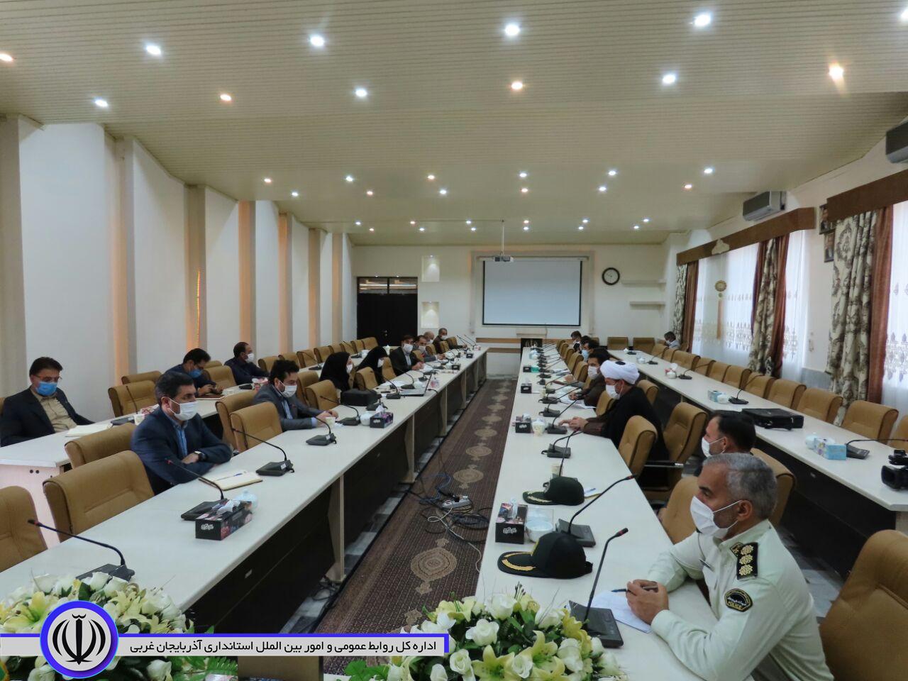 سیزدهمین جلسه ستاد پیشگیری و مبارزه با ویروس کرونا درشهرستان چایپاره برگزارشد.