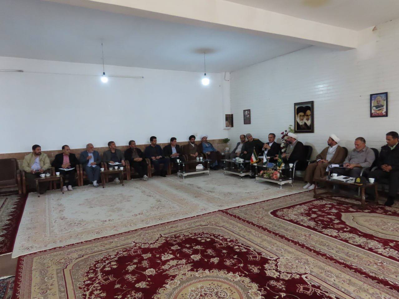 جلسه هماهنگی دهه کرامت و مراسم استقبال از پرچم مقدس بارگاه نورانی حضرت ثامن الحجج امام علی بن موسی الرضا(ع)
