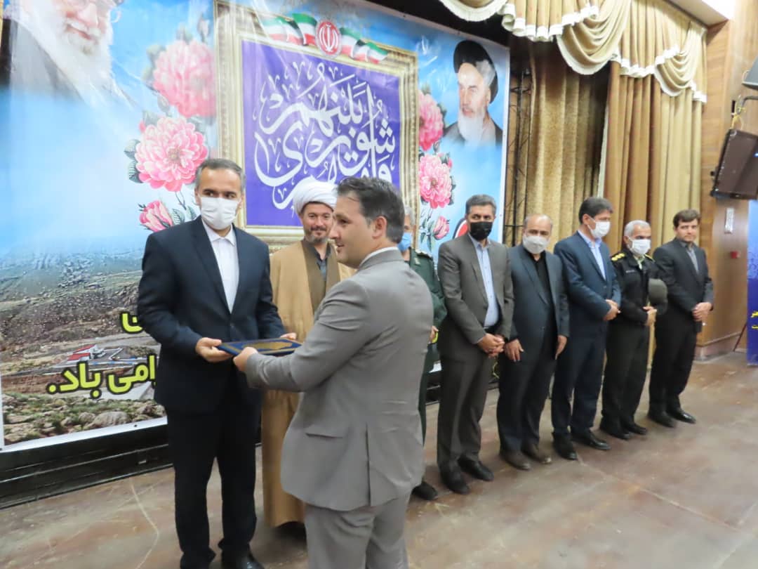 برگزاری جلسه گرامیداشت روز ملی شوراها به ریاست فرماندار شهرستان
