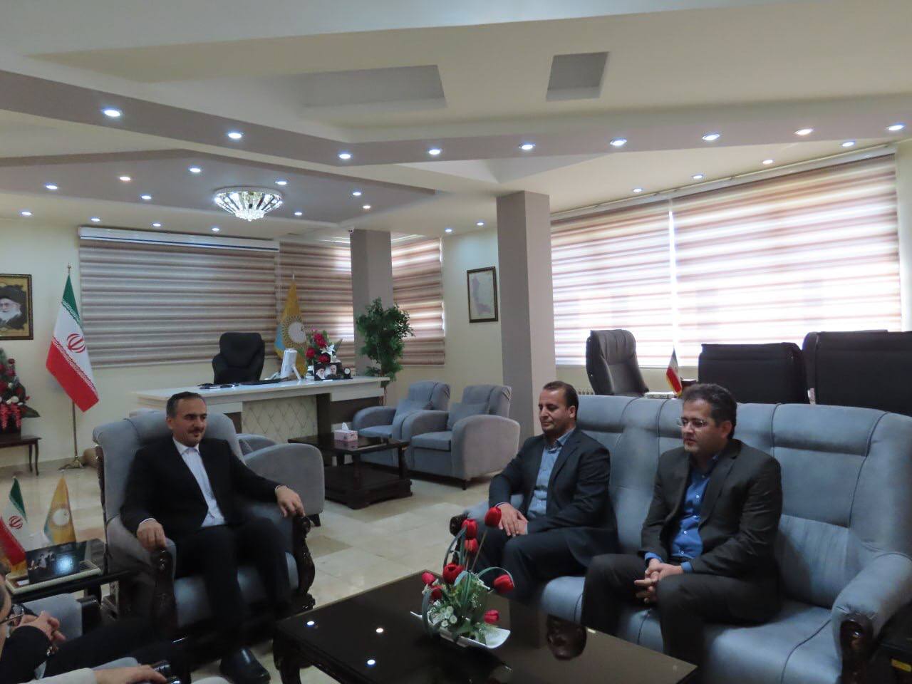 دیدار نوروزی روساء و مدیران دستگاه های اجرایی شهرستان با فرماندار چایپاره