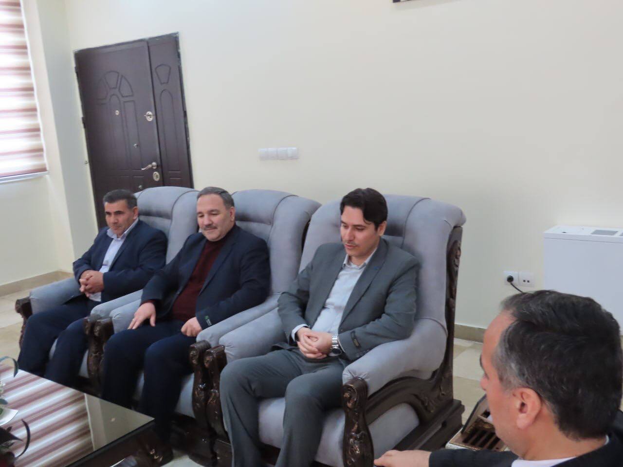 دیدار نوروزی روساء و مدیران دستگاه های اجرایی شهرستان با فرماندار چایپاره