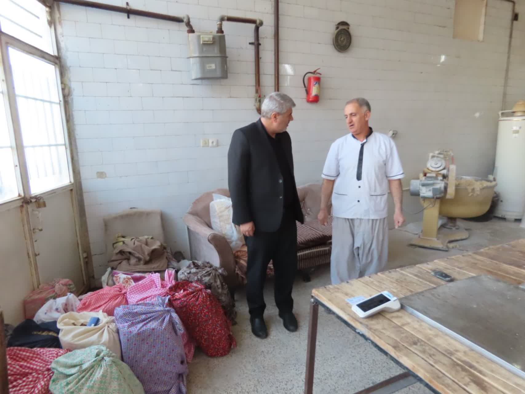 بازدید سرزده فرماندار چایپاره از واحدهای نانوایی شهری و روستایی