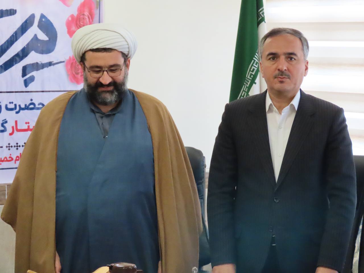 آیین تجلیل از پرستاران شهرستان چایپاره برگزار شد / تقدیر از تلاش ها و خدمات خالصانه و شبانه روزی کادر بیمارستان امام خمینی(ره)