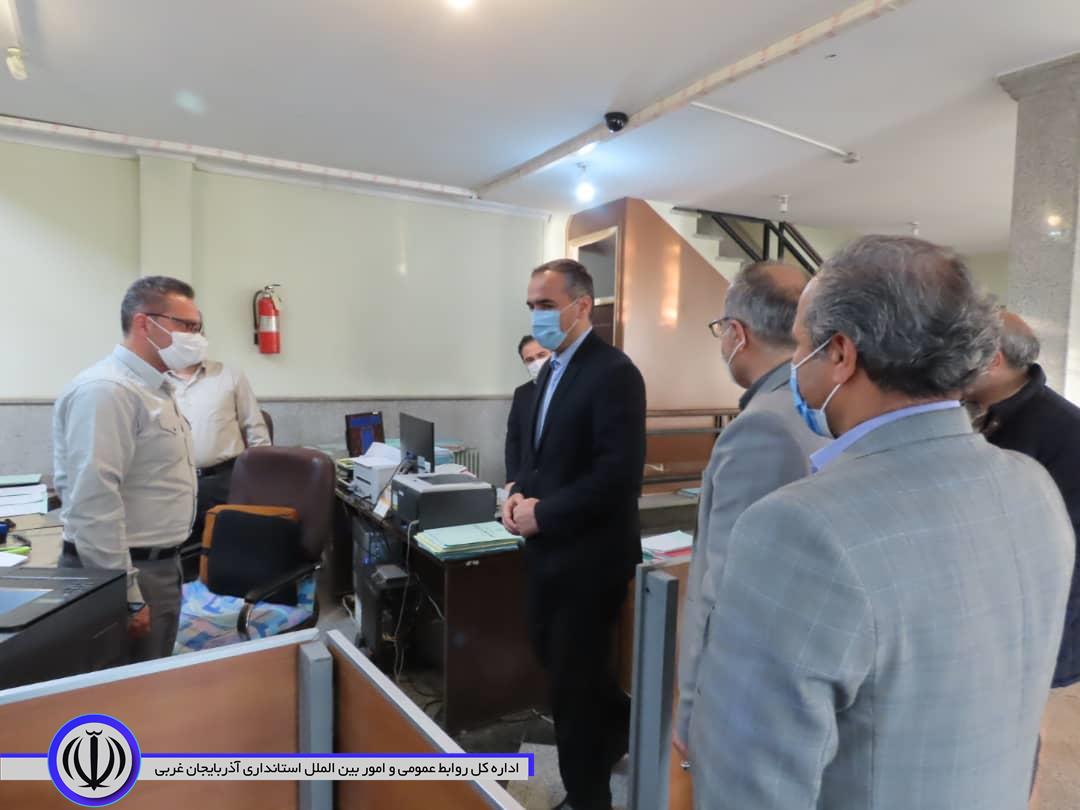 بازدید سرزده شکورزاده فرماندار شهرستان چایپاره از بانک ملی ایران