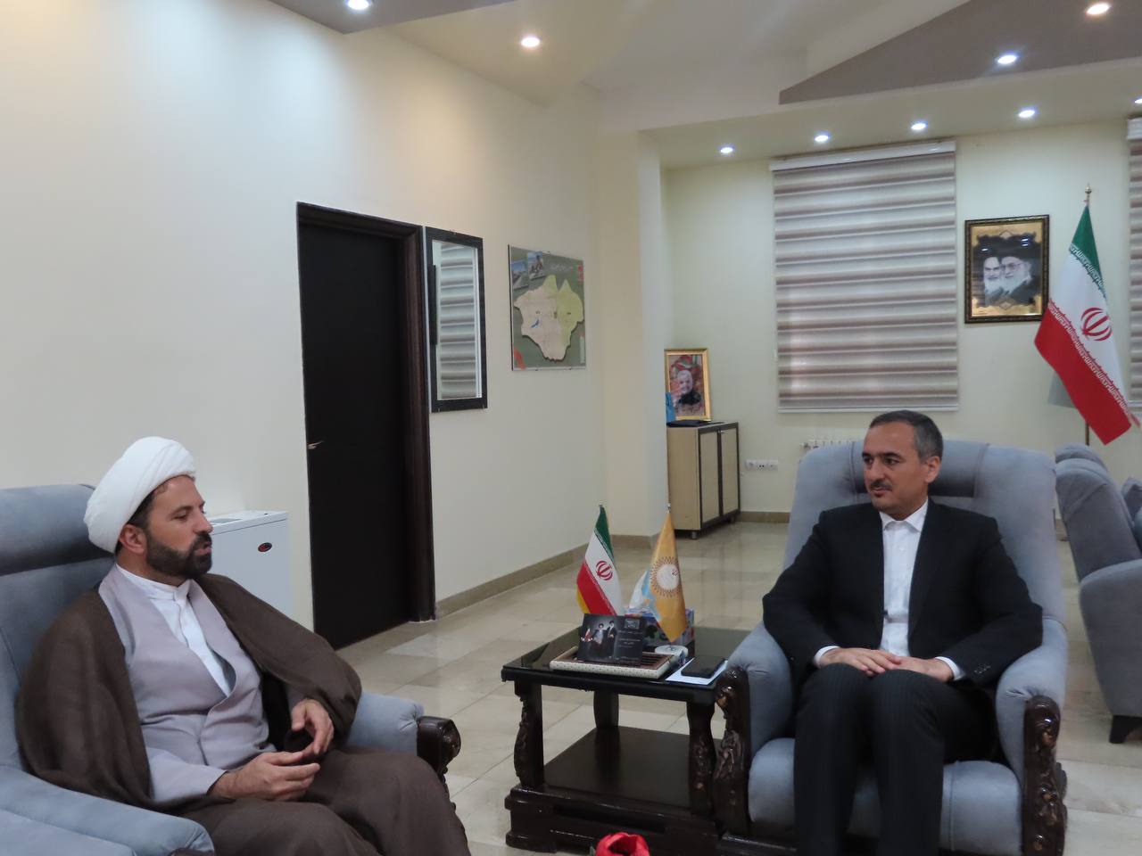دیدار نوروزی روساء و مدیران دستگاه های اجرایی با فرماندار چایپاره