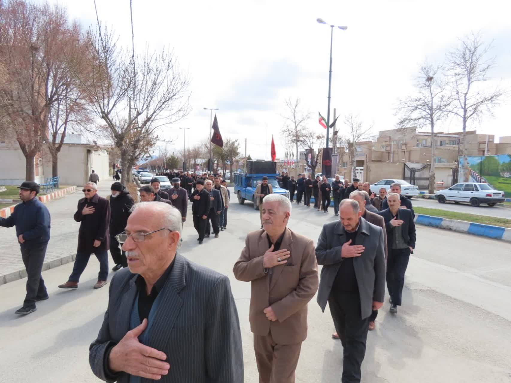 برگزاری مراسم عزاداری خیابانی شهادت حضرت علی(ع) و شهادت حضرت آیت الله العظمی امام خامنه ای در شهرستان چایپاره