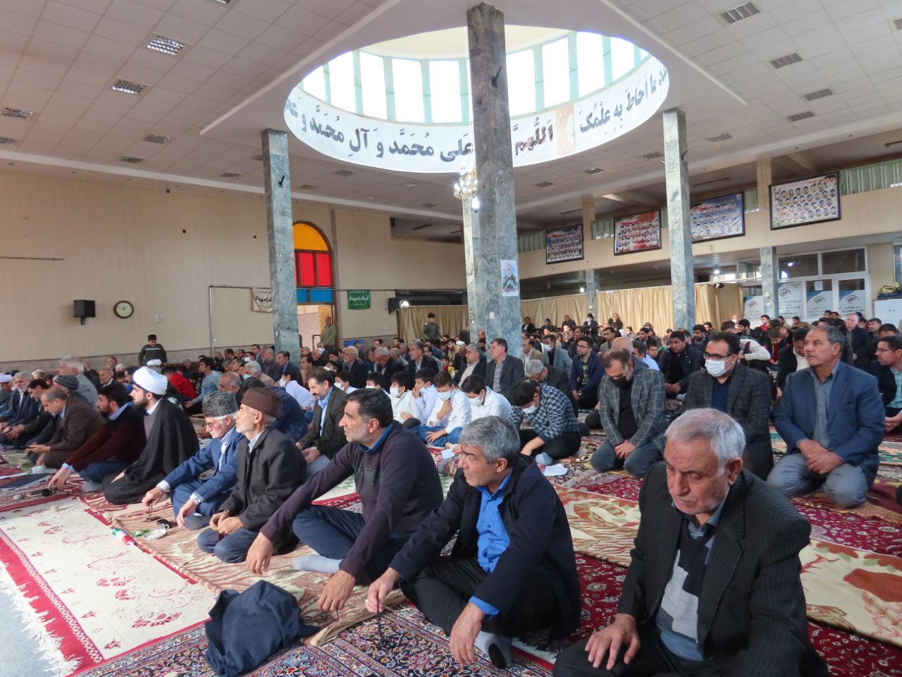 نماز جمعه 13 آبان چایپاره به امامت حجت الاسلام و المسلمین جمشیدی اقامه شد