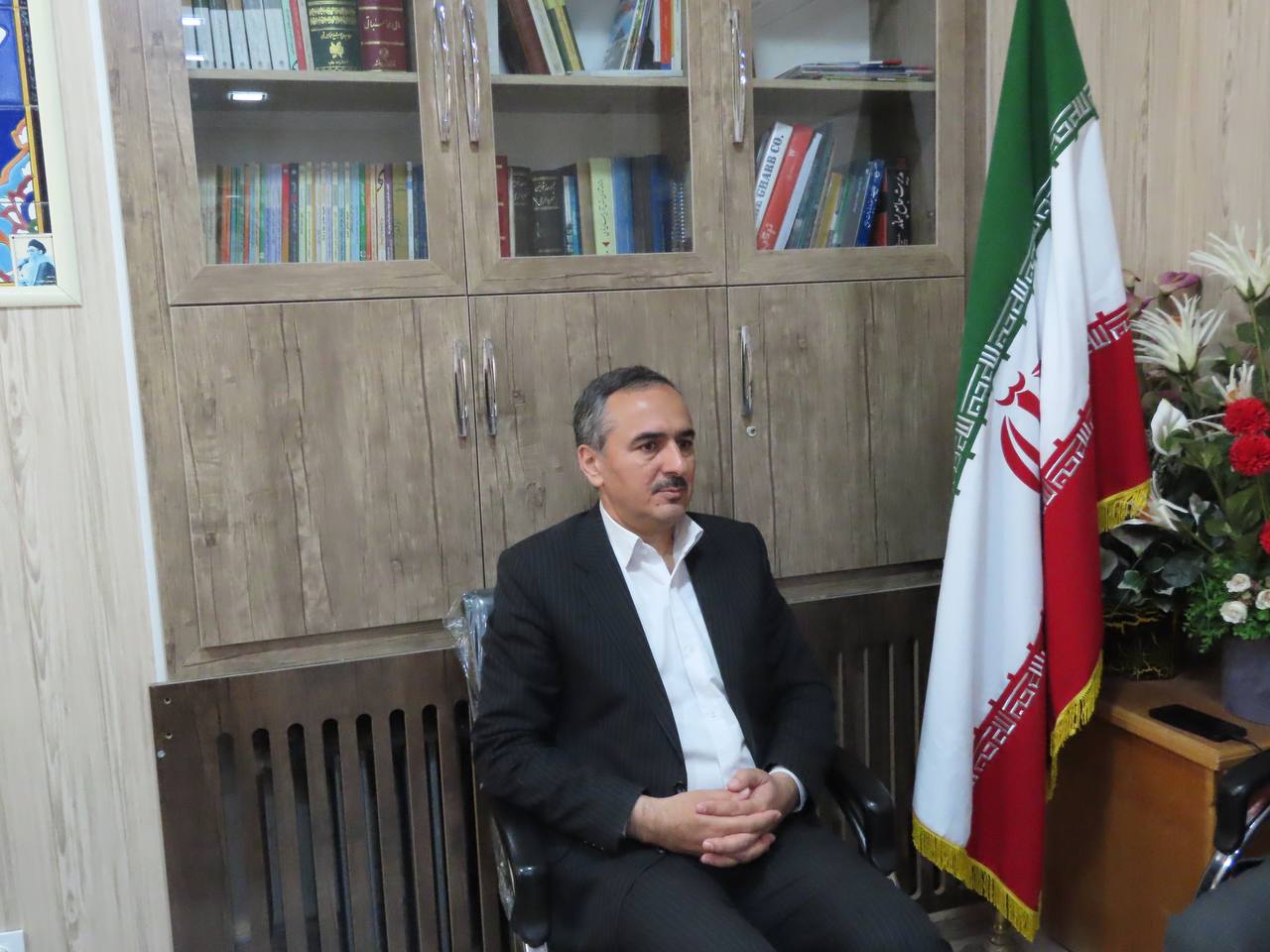 بازدید سرزده سعید شکورزاده فرماندار چایپاره از شهرداری قره ضیاءالدین