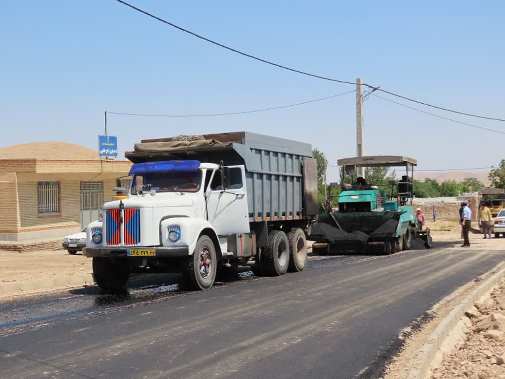 طرح عمرانی بهسازی و آسفالت معابر روستای تاج خاتون آماده افتتاح شد