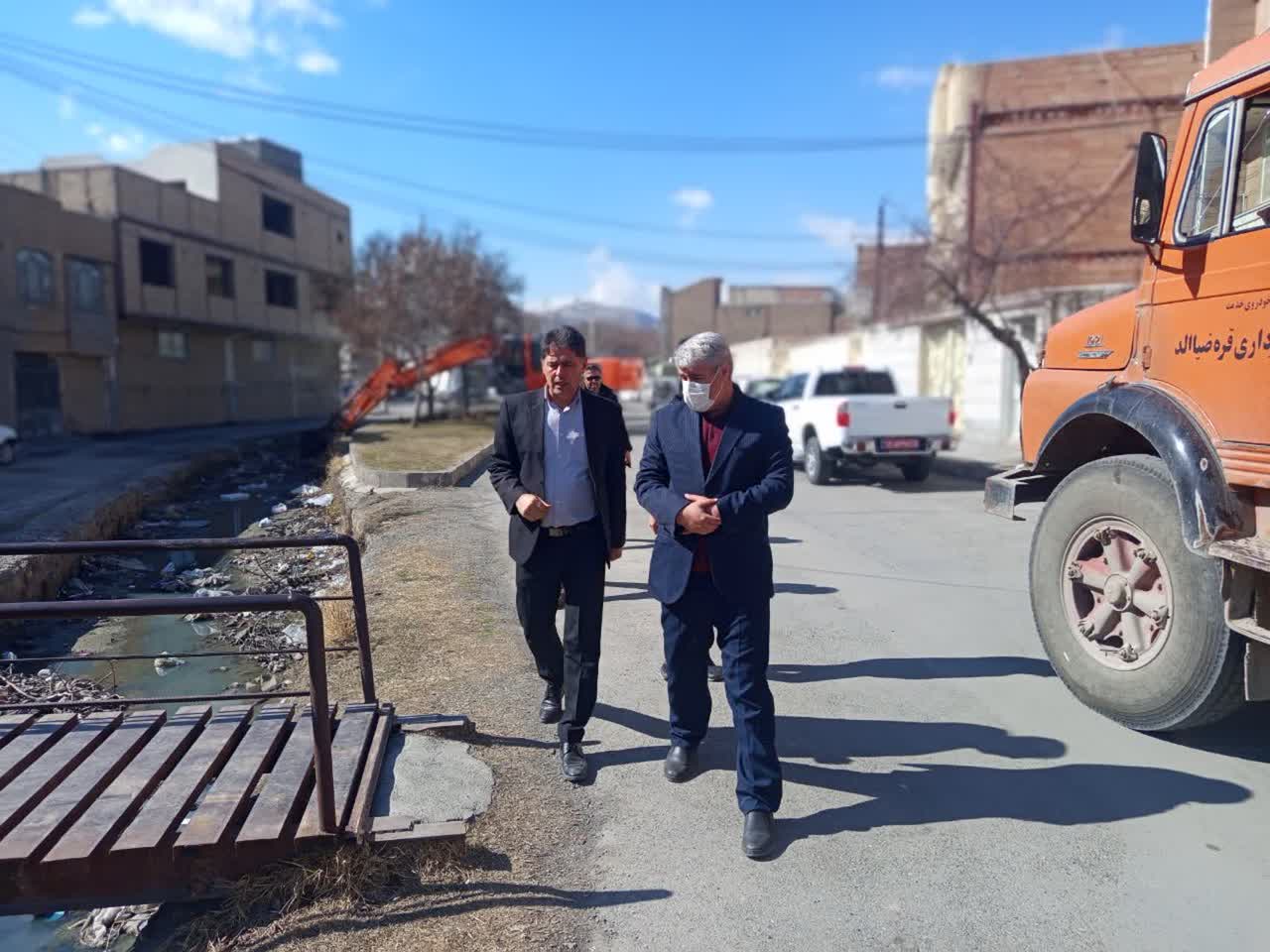 بازدید فرماندار چایپاره از پروژه‌های عمرانی شهرداری قره ضیاءالدین با هدف تسریع در روند اجرا