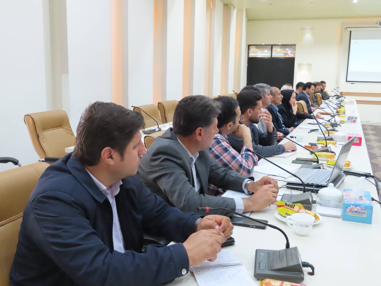 جلسه ستاد بازآفرینی شهری پایدار شهرستان چایپاره