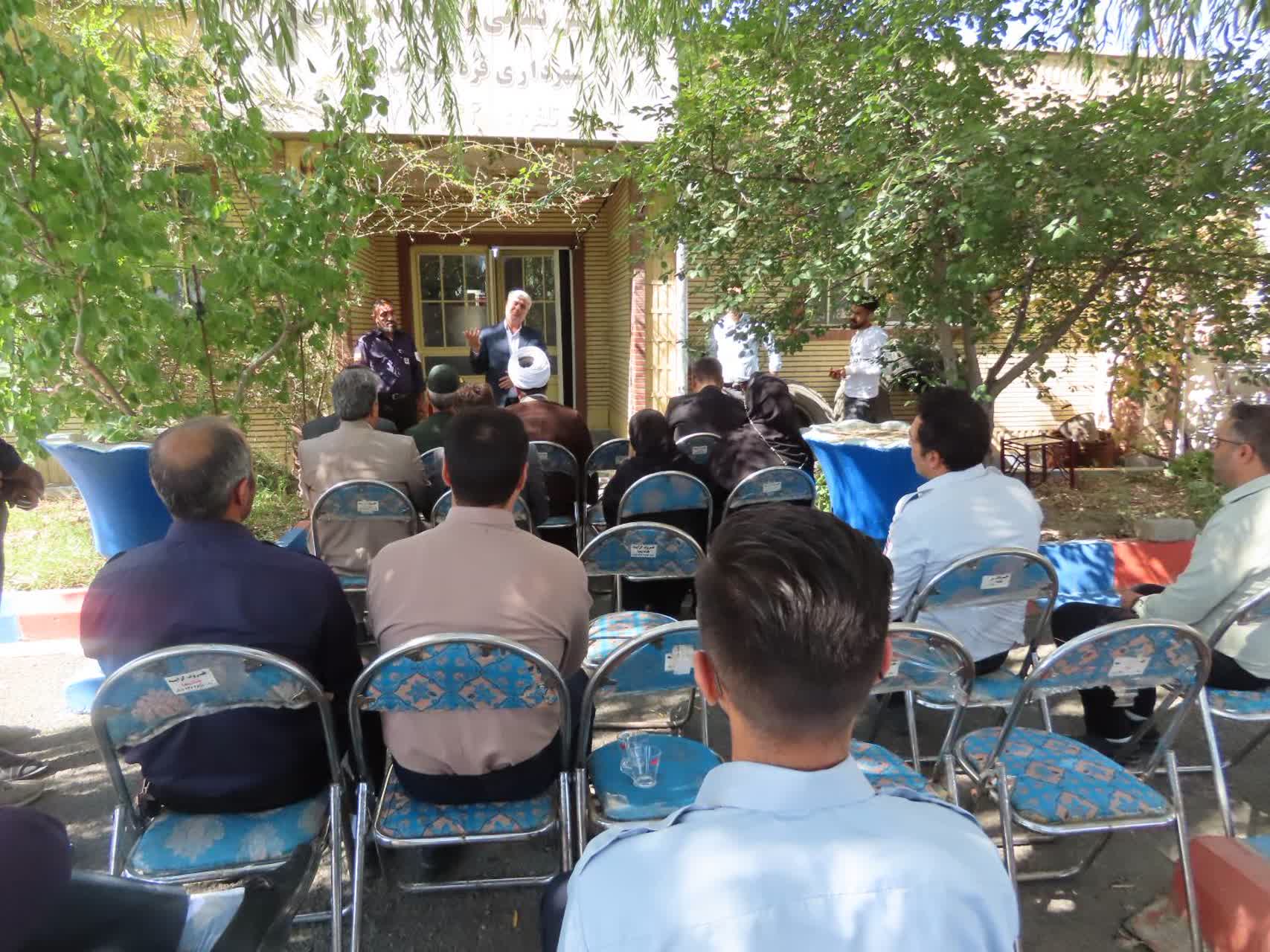 مراسم تجلیل از آتش نشانان شهرستان