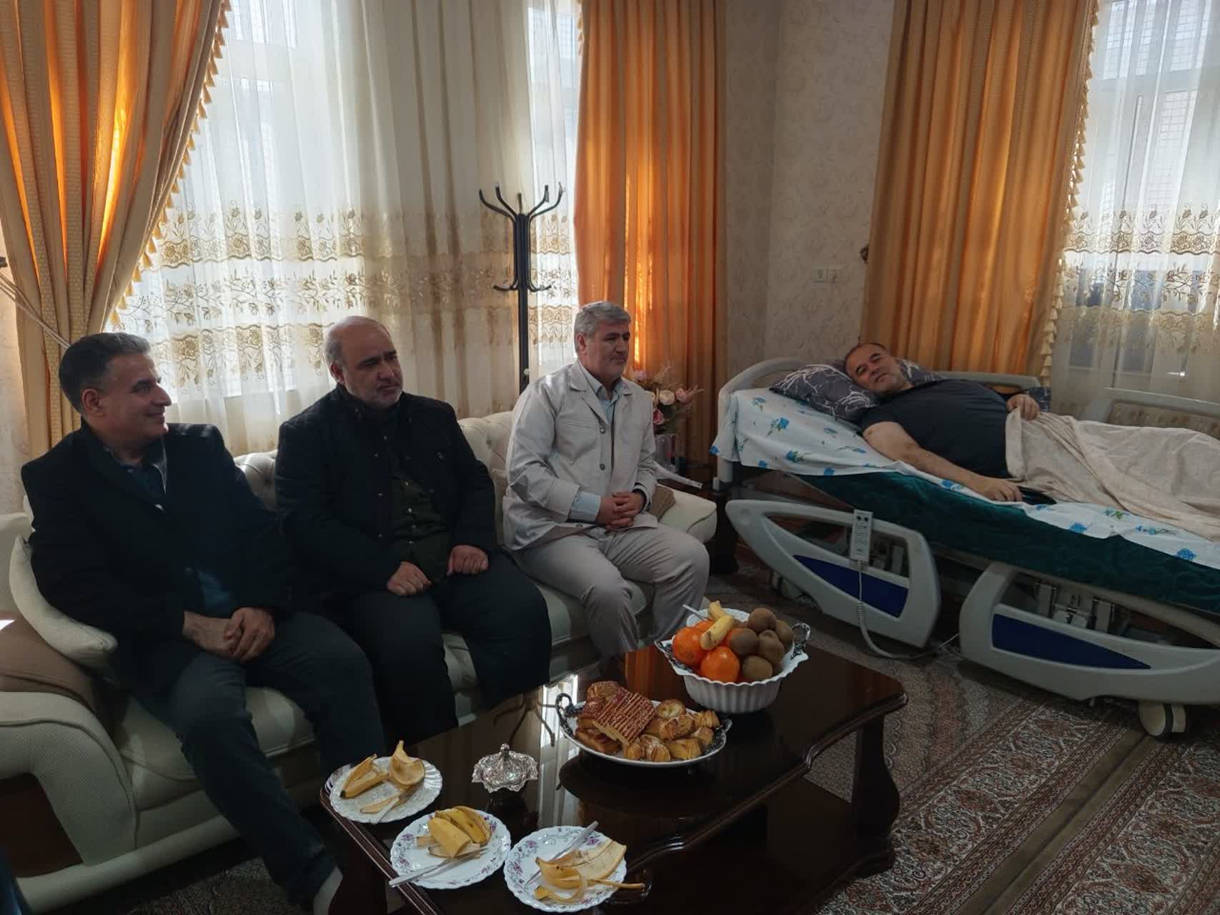 عیادت فرماندار شهرستان چایپاره از فرماندار چالدران