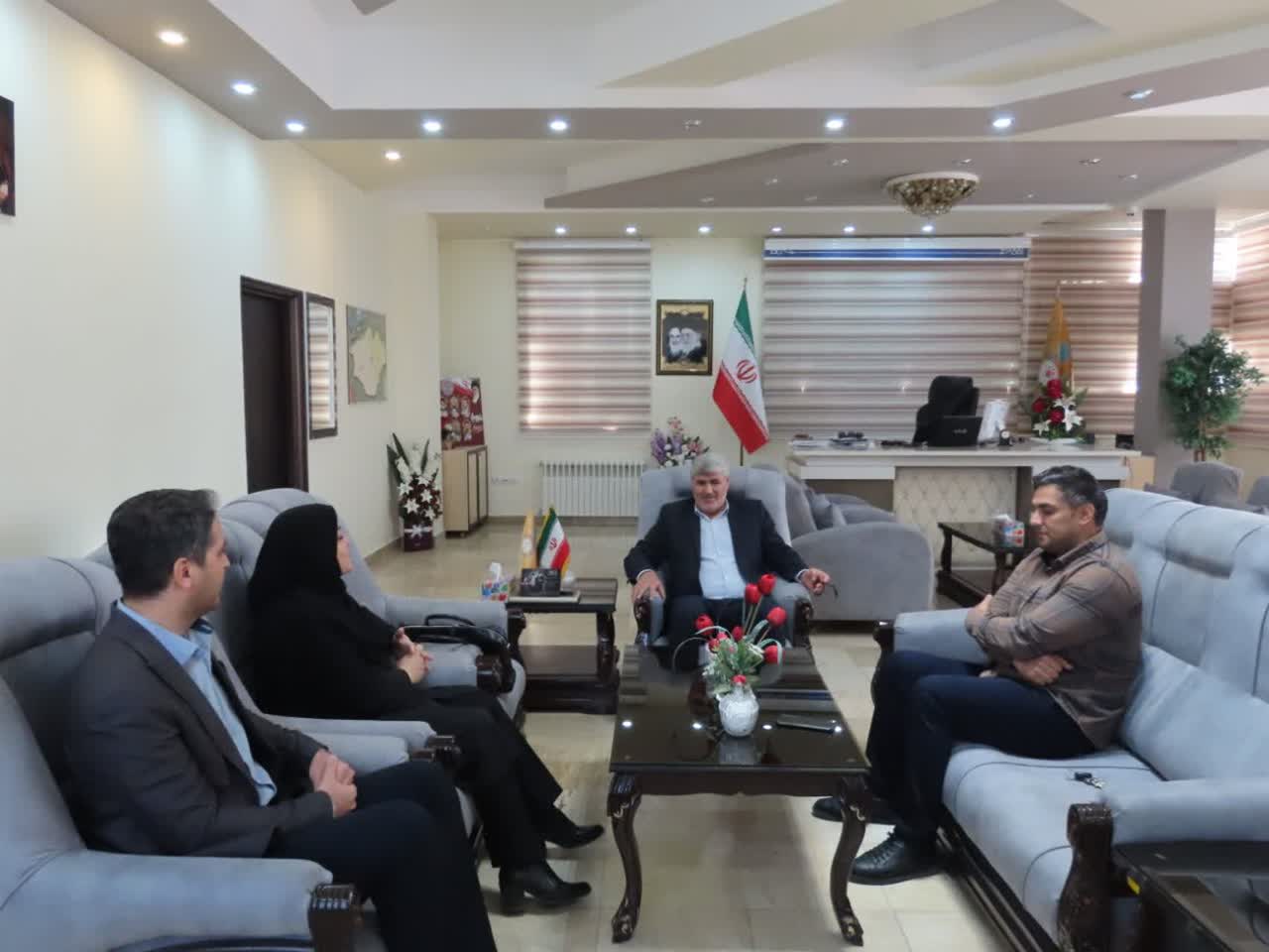 دیدار رییس جدید اداره راه و شهرسازی شهرستان خوی با فرماندار چایپاره