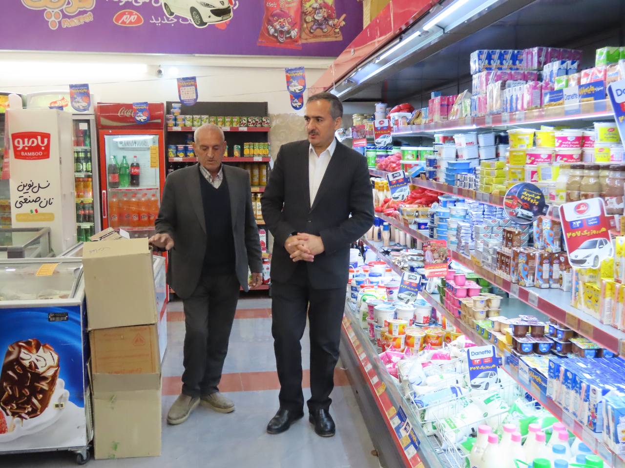 بازدید سرزده فرماندار چایپاره از بازار شب عید شهرستان