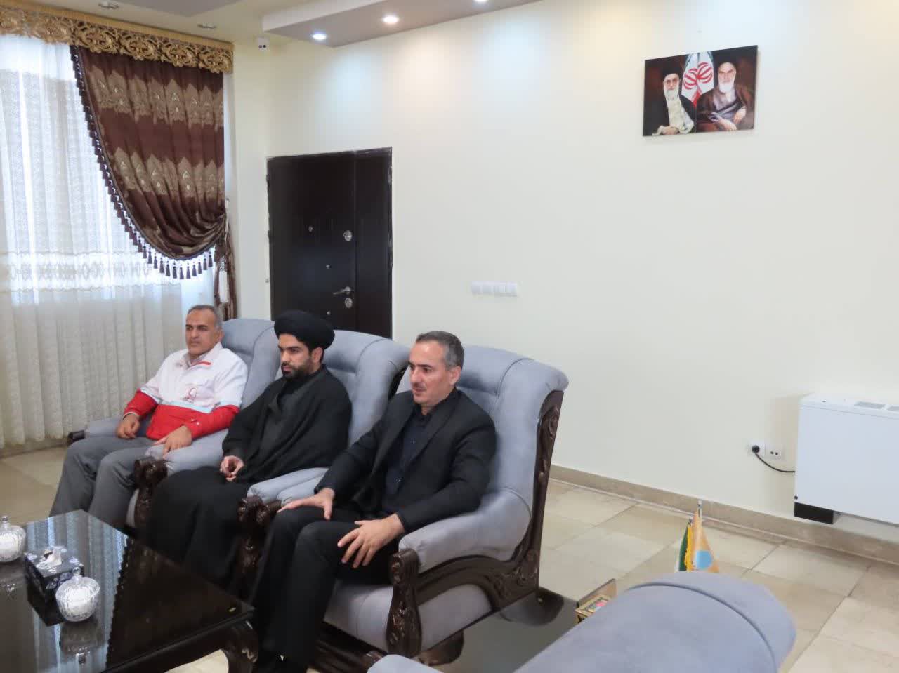 دیدار و گفتگوی مدیر عامل جمعیت هلال احمر استان آذربایجان غربی با فرماندار شهرستان چایپاره