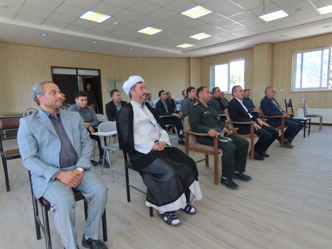برگزاری یادواره شهدای کارمندی اصناف و کارگری شهرستان چایپاره