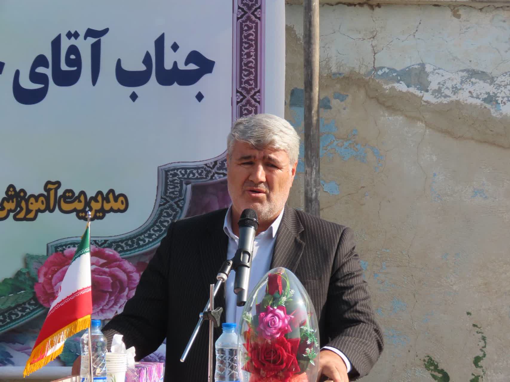 برگزاری مراسم کلنگ زنی دبستان 12 کلاسه خیرساز شهید رستاد