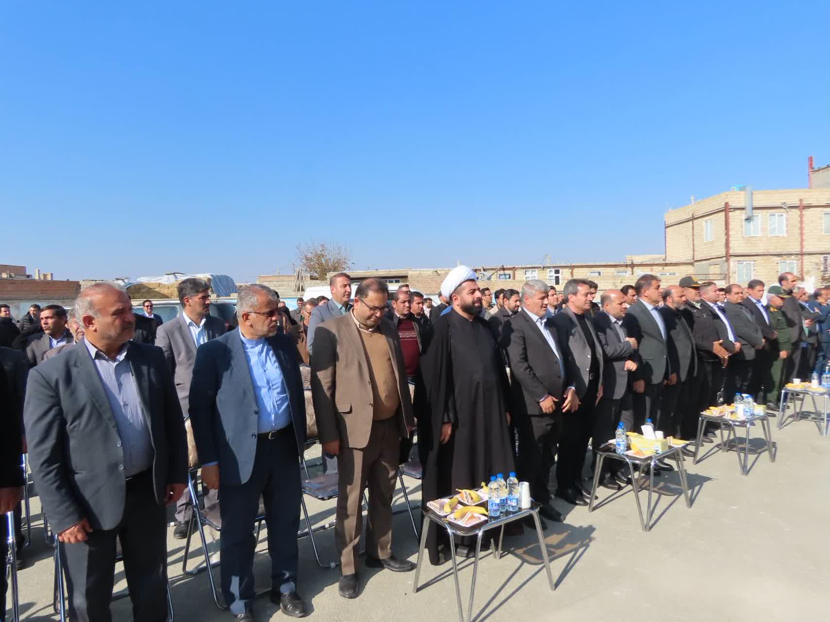 برگزاری مراسم کلنگ زنی دبستان 12 کلاسه خیرساز شهید رستاد