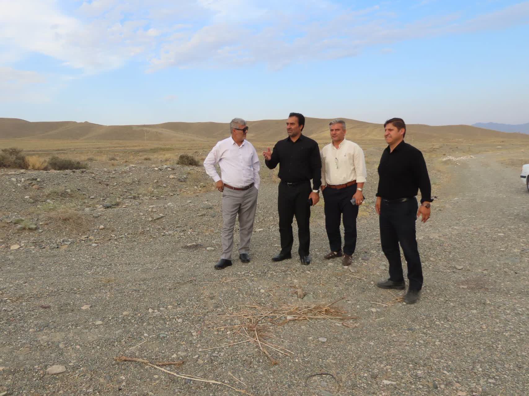 بازدید فرماندار از روستای قنات باقر بیگ در شهرستان چایپاره