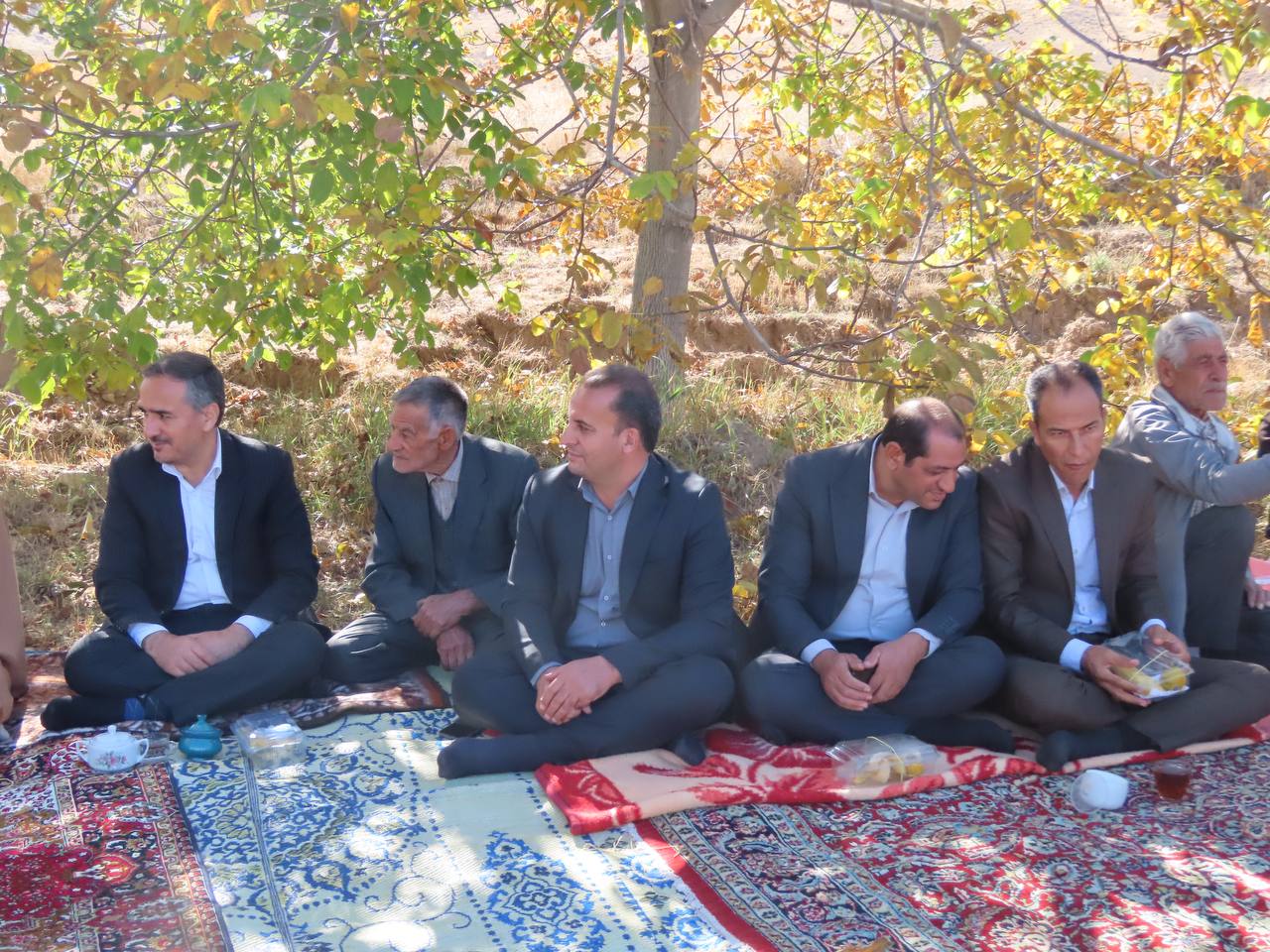 افتتاح طرح انتقال آب کشاورزی با لوله در روستای خانقاه قوزلو