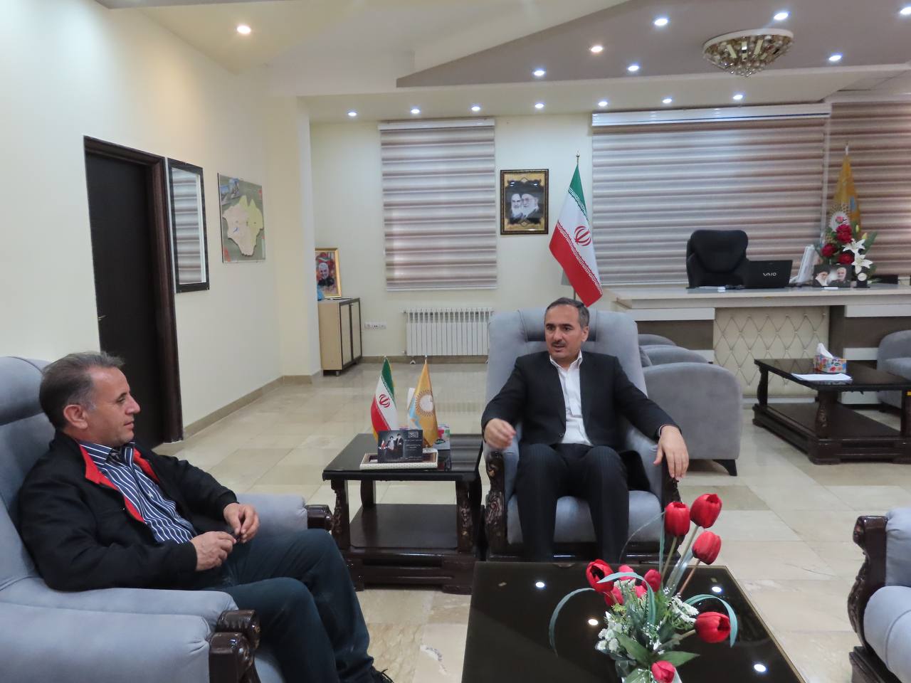 دیدار مسئول دفتر خبری صداوسیمای شهرستان با فرماندار چایپاره