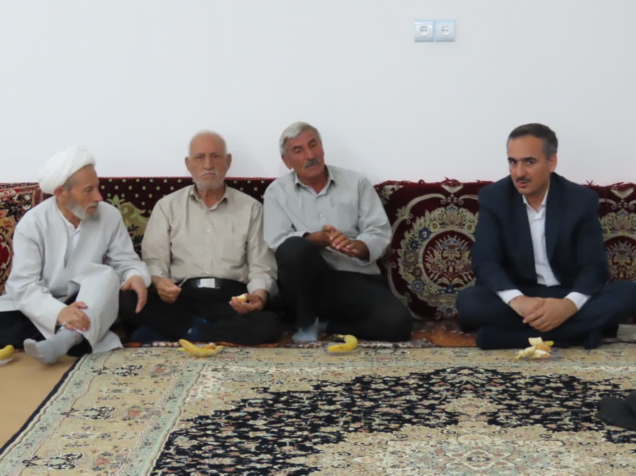 افتتاح حسینیه قمر بنی هاشم محله بیکجوان و مراسم جشن غدیر خم در آن حسینیه